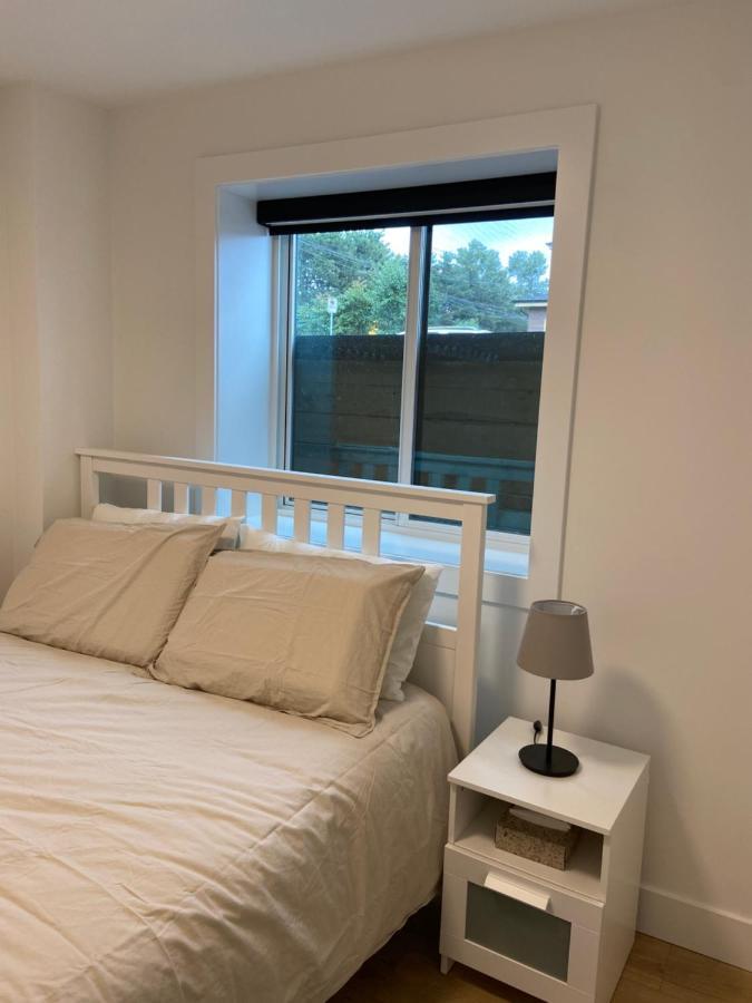 Wecare Guest Suite Burnaby Eksteriør bilde